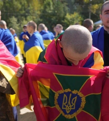 Україна повернула з полону 115 захисників (ФОТО)