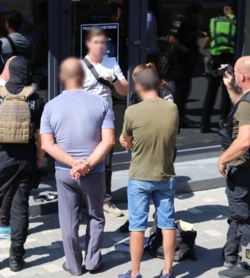 Забажав 1 000 євро за мовчання: на Черкащині обрано запобіжний захід шантажісту