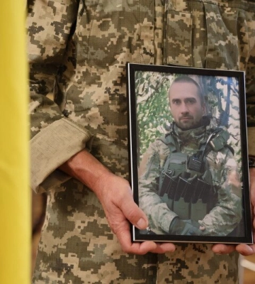 У Луцьку провели в останню дорогу захисника Олександра Мартинюка
