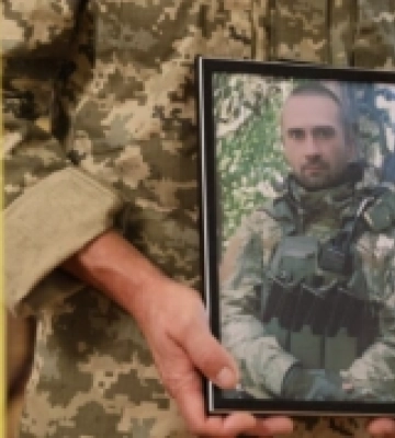 Луцьк провів в останню дорогу молодшого сержанта Олександра Мартинюка