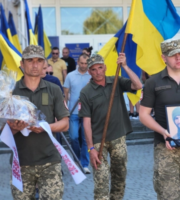 На Волині попрощалися з військовим Вадимом Сачуком