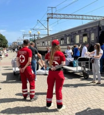 В Мукачево прибув евакуаційний потяг з Покровська