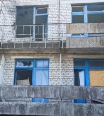 Понад 10 разів росіяни атакували Нікопольщину: Пошкоджено інфраструктуру, ЛЕП, спалахнули пожежі. ФОТОрепортаж