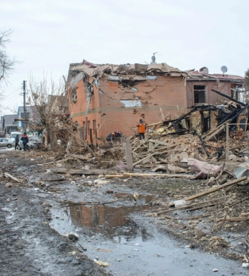 На Сумщине после авиаудара поврежден многоквартирный дом: есть погибшие и раненые