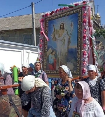 Хресна хода на Почаїв. Чому це вкрай дивно для України
