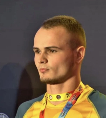 Виборов два «золота» обома руками: рівненський пара-армреслер - дворазовий чемпіон світу