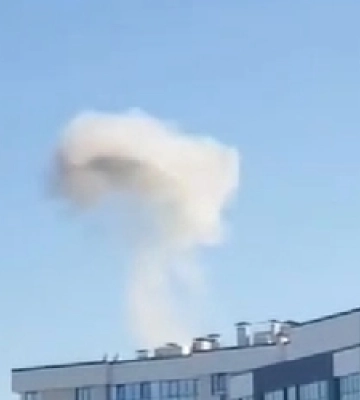 Внаслідок атаки в Луцьку пошкоджено багатоквартирний будинок