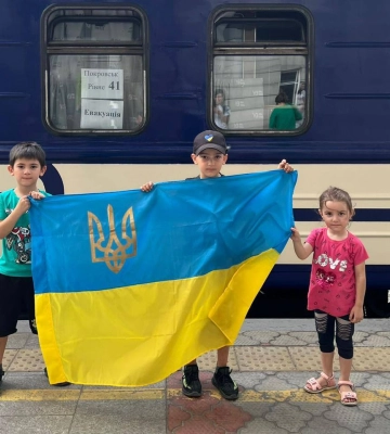Укрзалізниця продовжила рух поїздів резервними тепловозами