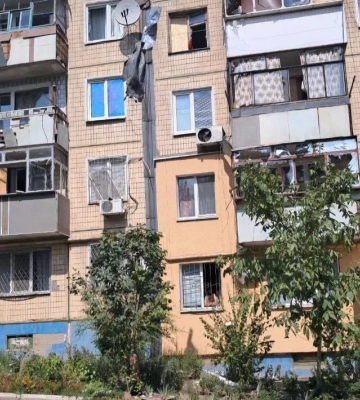 Окупанти обстріляли Нікополь: є загиблий, шестеро постраждалих, серед них підліток