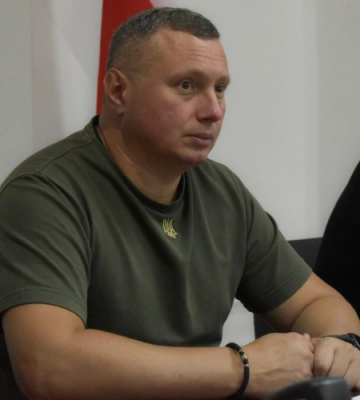 Внаслідок атаки в Луцьку пошкоджено багатоквартирний будинок