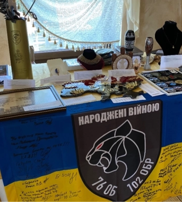У Надвірній відбувся благодійний аукціон для ЗСУ: фоторепортаж