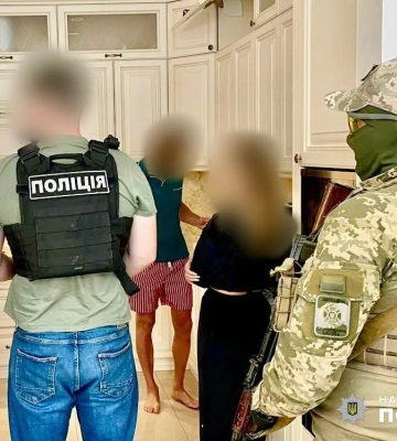 Одеські поліцейські викрили вербувальницю жінок для сексуальної експлуатації за кордоном