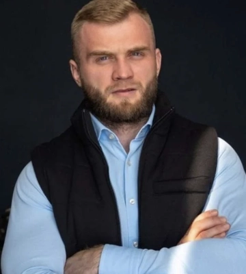 Чи позбавлять нардепа Артема Дмитрука мандату?