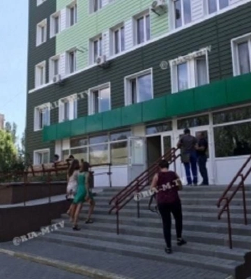 В оккупированном Мелитополе очереди к психиатру на месяцы вперед – что случилось (фото, видео)
