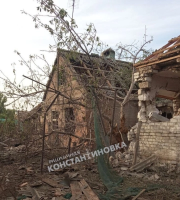 Місто Костянтинівка Донецької області вночі було обстріляне військами РФ