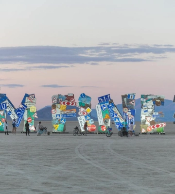 "I'm Fine": українська інсталяція з'явилася на відомому фестивалі Burning Man 2024 у США "I'm Fine": українська інсталяція з'явилася на відомому фестивалі Burning Man 2024 у США