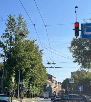 У Львові на ще одній вулиці синхронізували світлофори