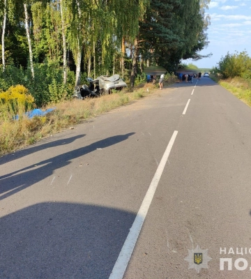 Загинули 18-річні хлопці: у Луцькому районі Nissan зіткнувся з деревом 