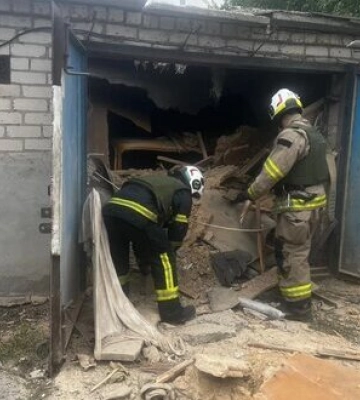 Війська РФ ударили з &quot;Граду&quot; по Марганцю: загинув чоловік. ФОТО