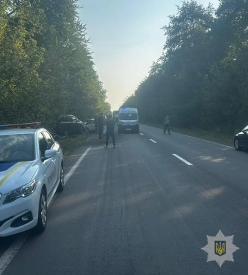 Загинули 18-річні хлопці: у Луцькому районі Nissan зіткнувся з деревом 