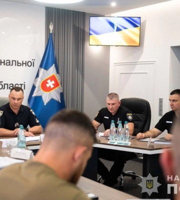 Поліцейські офіцери громади на Рівненщині отримали нові службові авто