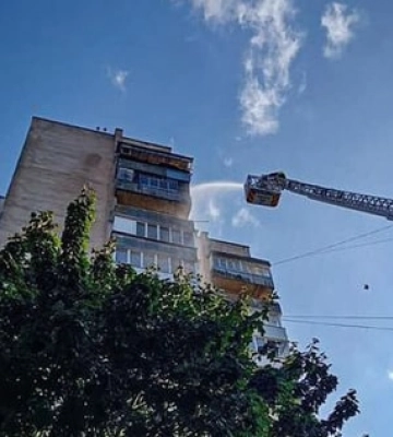 На проспекті Волі у Луцьку сталася пожежа у житловому будинку