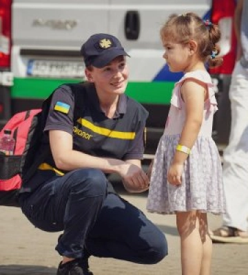 Сьогодні на Закарпаття евакуювали ще постраждалих з Донецької області