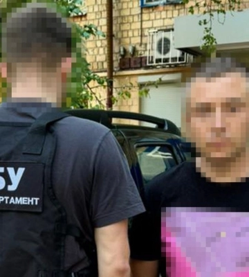 Щомісяця виробляли важких психотропів на 20 млн грн: в Одесі знешкодили крупний наркосиндикат. Фото