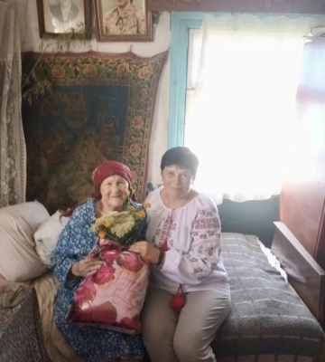 Тішаться онуками, правнуками і пра-правнуками: довгожительки з громади на Волині відзначили дні народження