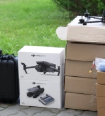 У Луцьку військовим передали квадрокоптери, РЕБ та FPV-дрони