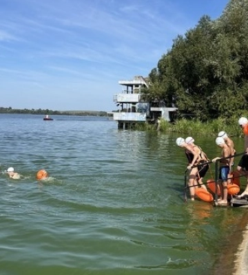 У Тернополі пройшов турнір з плавання на відкритій воді