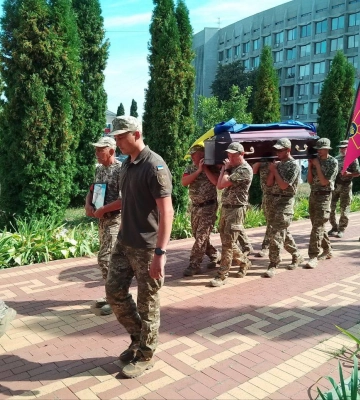 У Сумах попрощалися із захисниками Борисом Ворошиловим та Богданом Баришком
