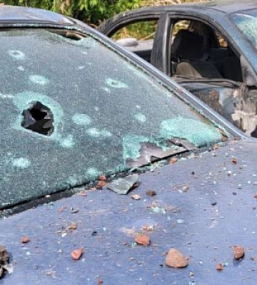 В Кривом Роге из-за ракетного удара повреждены более 230 автомобилей