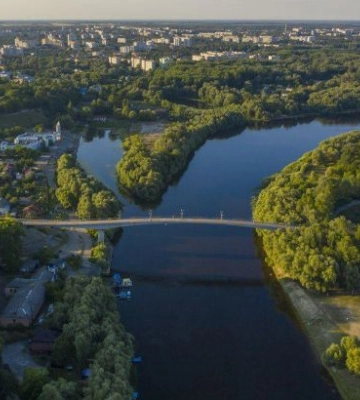 Під Києвом у Десні виявили отруйні речовини, які стікають з РФ