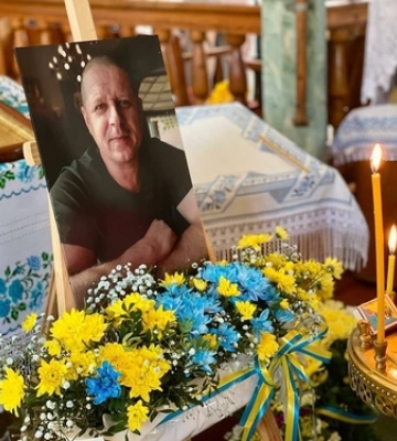У Нововолинську попрощалися із загиблим воїном Анатолієм Вознюком 