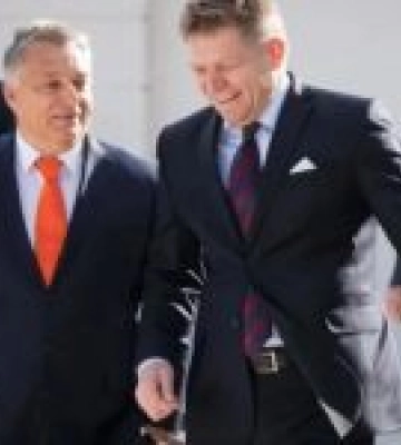 Угорщина та Словаччина знайшли інший транзит нафти з РФ через Україну — Bloomberg
