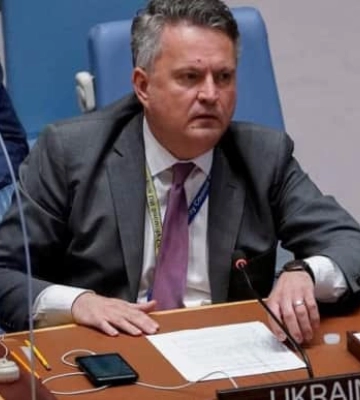Оккупанты атаковали Киев &quot;Шахедами&quot;: обломки упали на детскую площадку