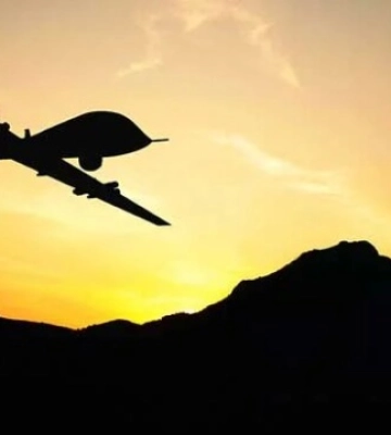 У Києві уламки дрона впали на територію приватного господарства у Деснянському районі