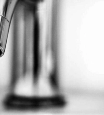 В Днепре 29 августа отключили воду в некоторых домах: адреса