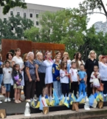 У Миколаєві вшанували памʼять полеглих захисників України