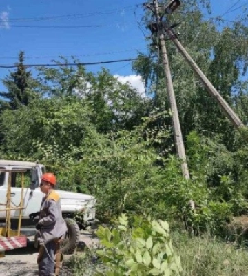 Енергетики за добу відновили світло у 65 населених пунктах Донеччини