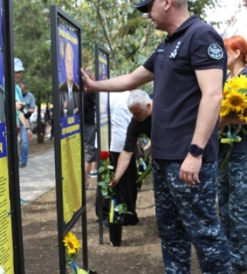 В Одесі відкрили Алею Героїв у День памʼяті захисників України