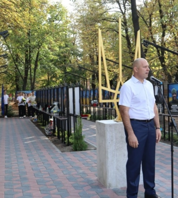 У Новоукраїнці відкрили Алею пам’яті Героїв (ФОТО)