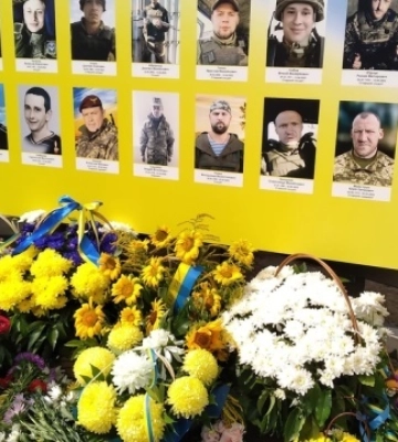 У Житомирі відкрили Алею слави героїв, які віддали життя за Україну
