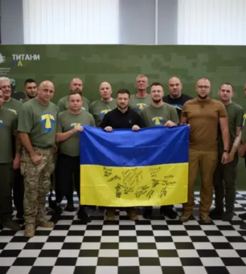 Зеленський приїхав у Дніпропетровщину, де зустрівся з ветеранами (відео)