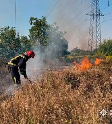 Чрезвычайная пожарная опасность в Кривом Роге продлится до следующей недели