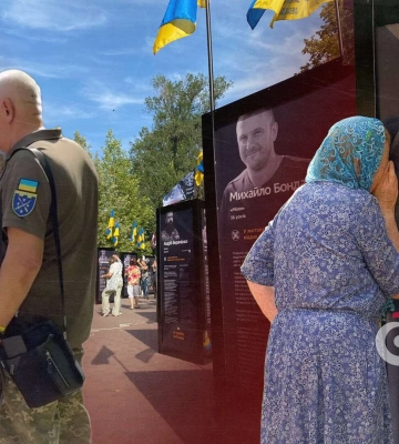 Можна дізнатися про загиблих Героїв: у Дніпрі відкрили унікальний меморіал