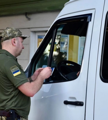 Волинського перевізника підозрюють у незаконному переправленні через кордон військовозобов&#039;язаних