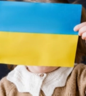 Ще 14 українських дітей вдалося вивезти з окупації - Єрмак