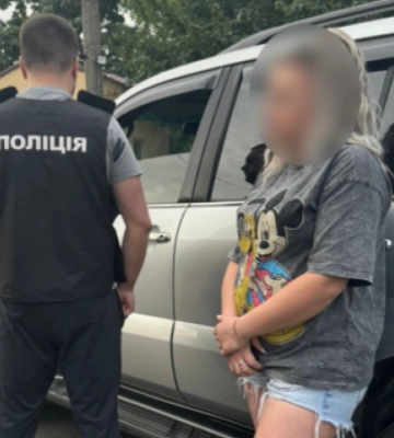 Викрито харківʼянку, яка обіцяла допомогти уникнути мобілізації